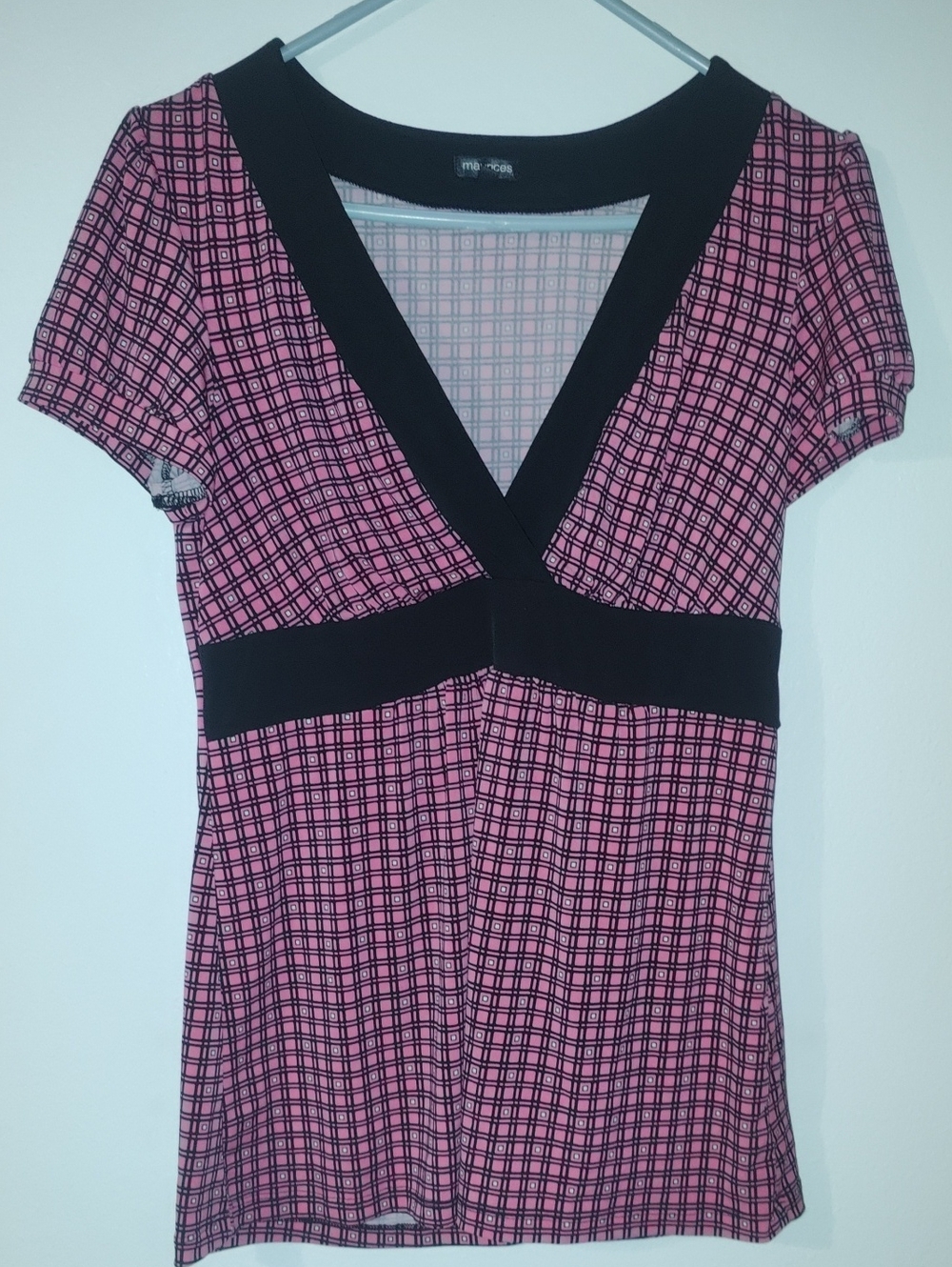Maurices Pink Plaid V-Neck Short Sleeve Top with Black Trim